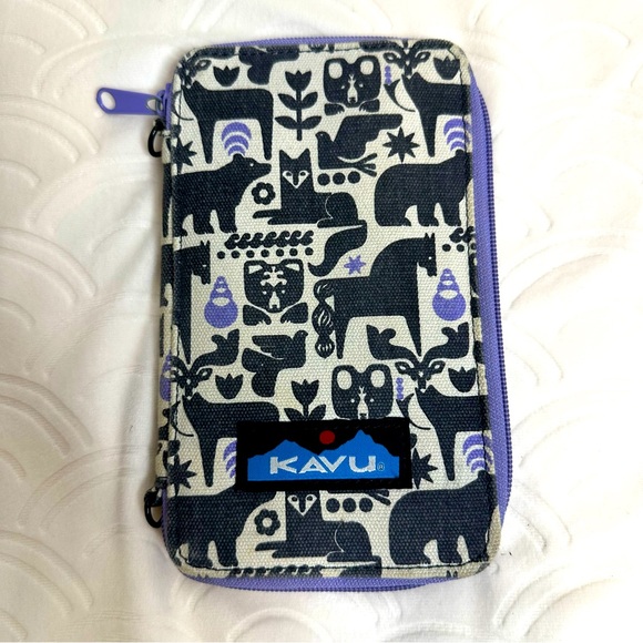 Kavu Handbags - Kavu wallet